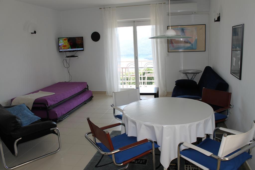 Apartments Vila Marica Rabac Room photo